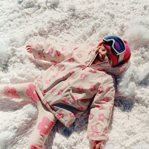 MHS Artists - Bette Adams - Advertising - Zara Kids Ski, 2022
